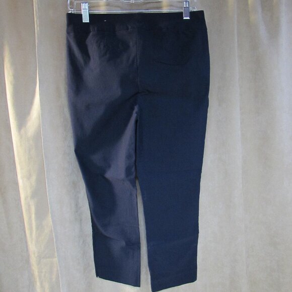 Chicos Dark Blue Brigitte Pull On Cropped Pants Size 0.5(6) Like New - Picture 8 of 16